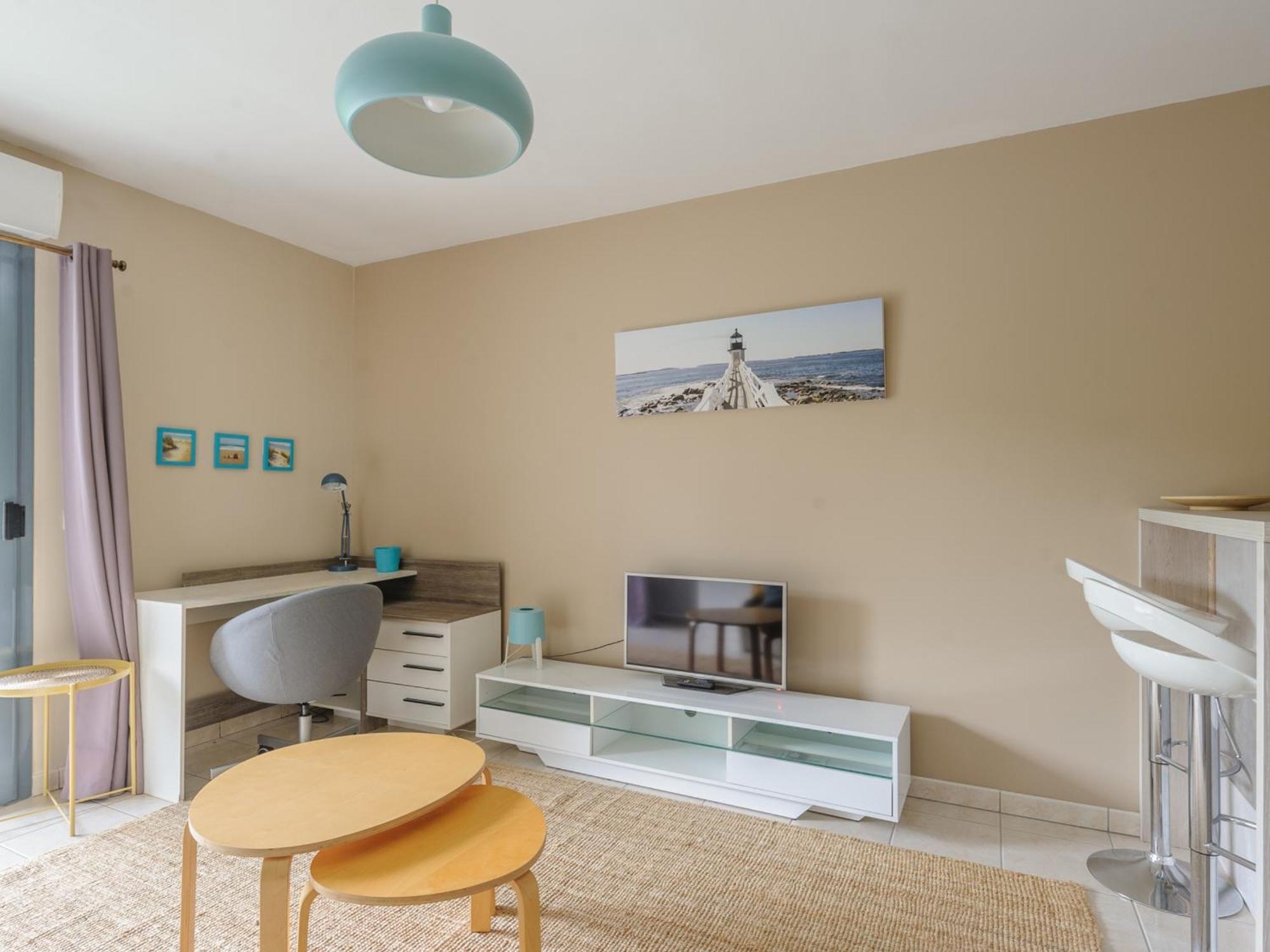 Studio Ensoleille Au Bord De Mer Avec Balcon Et Parking, Proche Centre Et Plage - La Rochelle - Fr-1-535-51 Екстериор снимка